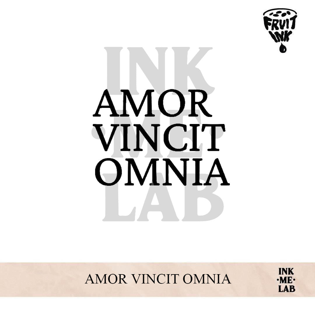 AMOR VINCIT OMNIA | 8 x 8 cm