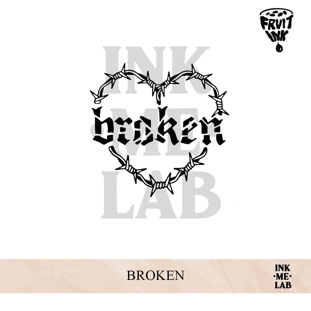 BROKEN | 8 x 8 cm