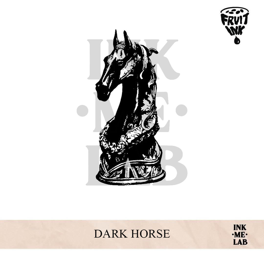 DARK HORSE | 10 x 7 cm