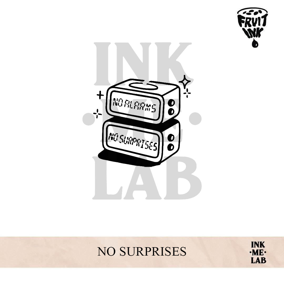 NO SURPRISES | 8 x 8 cm