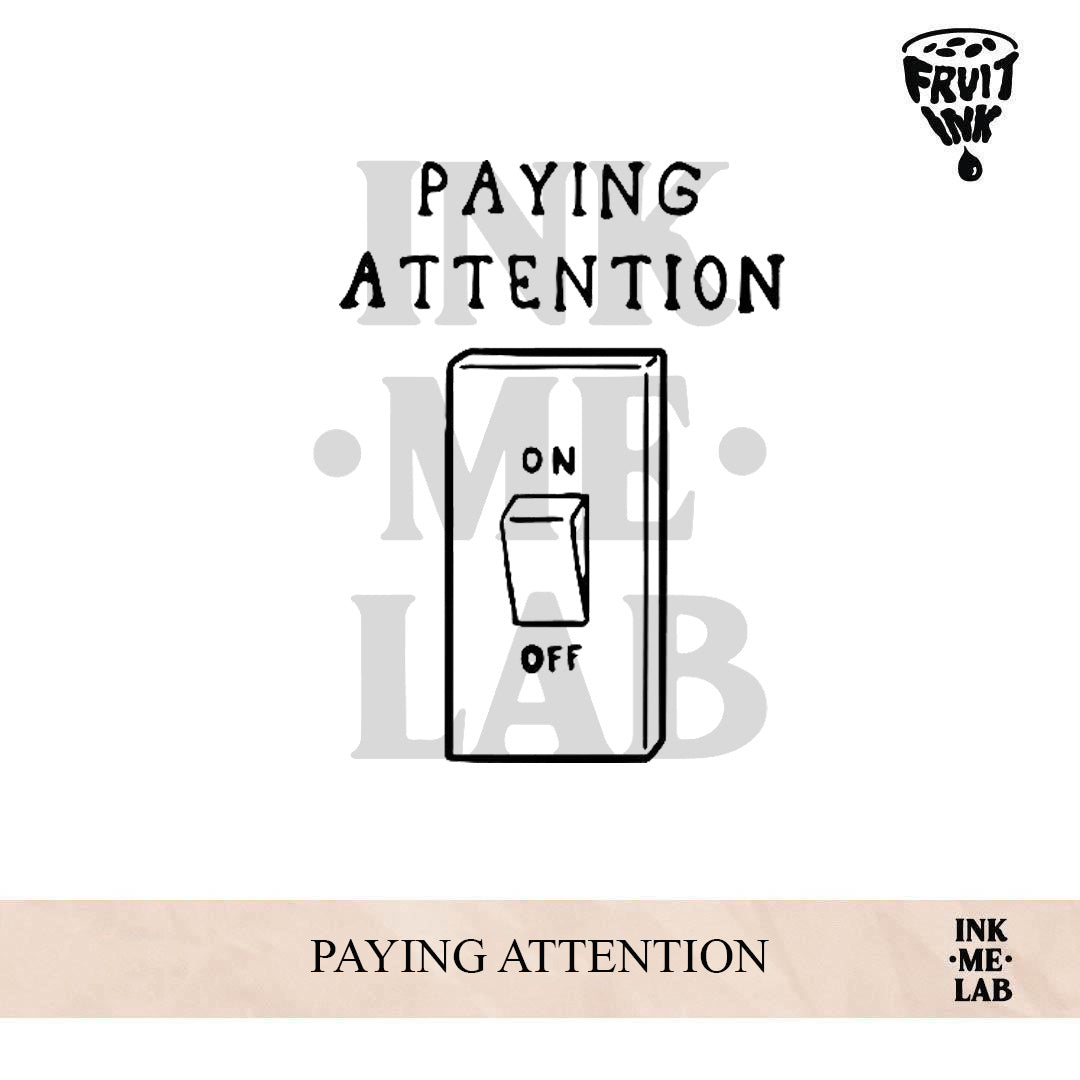 PAYING ATTENTION | 5 x 5 cm
